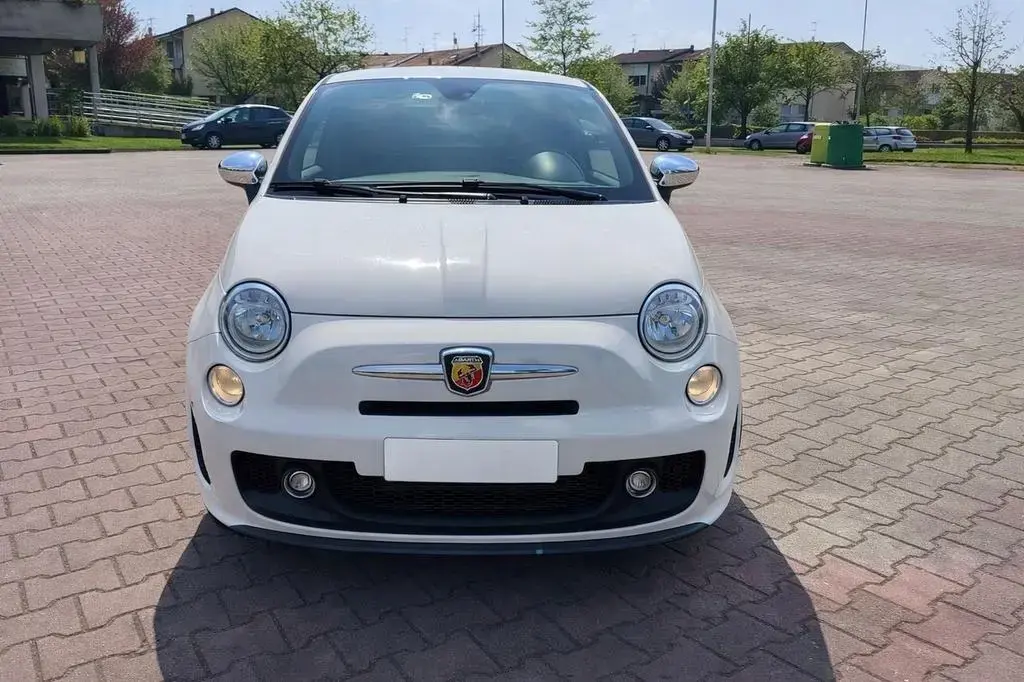 Main__Slider__Photo:Abarth 500 1.4 Turbo T-Jet Custom 02/2015-1