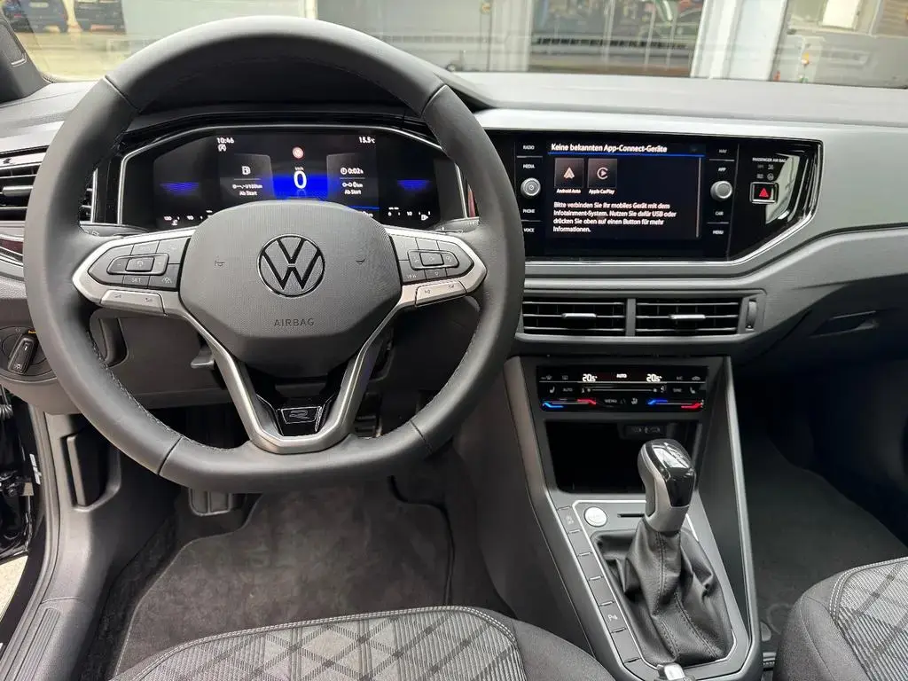 Main__Slider__Photo:Volkswagen Taigo 1.0 TSI DSG R-Line -MatrixLED-18"LM-Kamera 06/2025-1