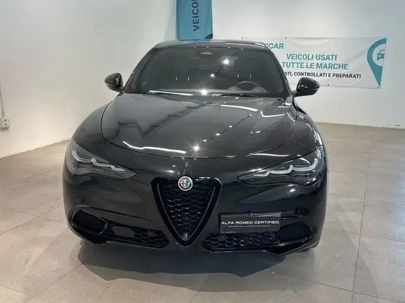 Main__Slider__Photo:Alfa Romeo Stelvio 2.2 TD 210 CV Veloce AT8 Q4 02/2025-1