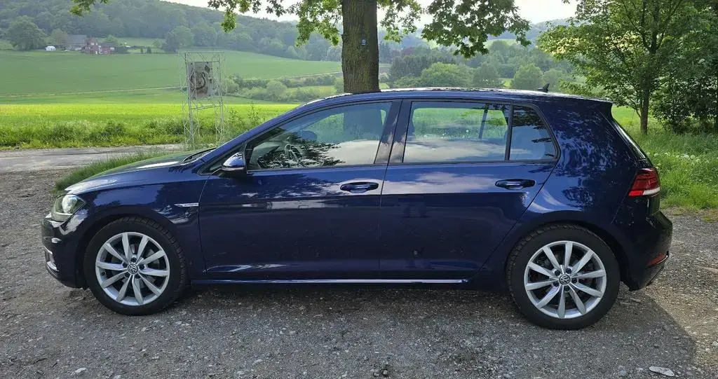 Main__Slider__Photo:Volkswagen Golf 1.5 TSI ACT OPF BlueMotion Comfortline ... 12/2019-1