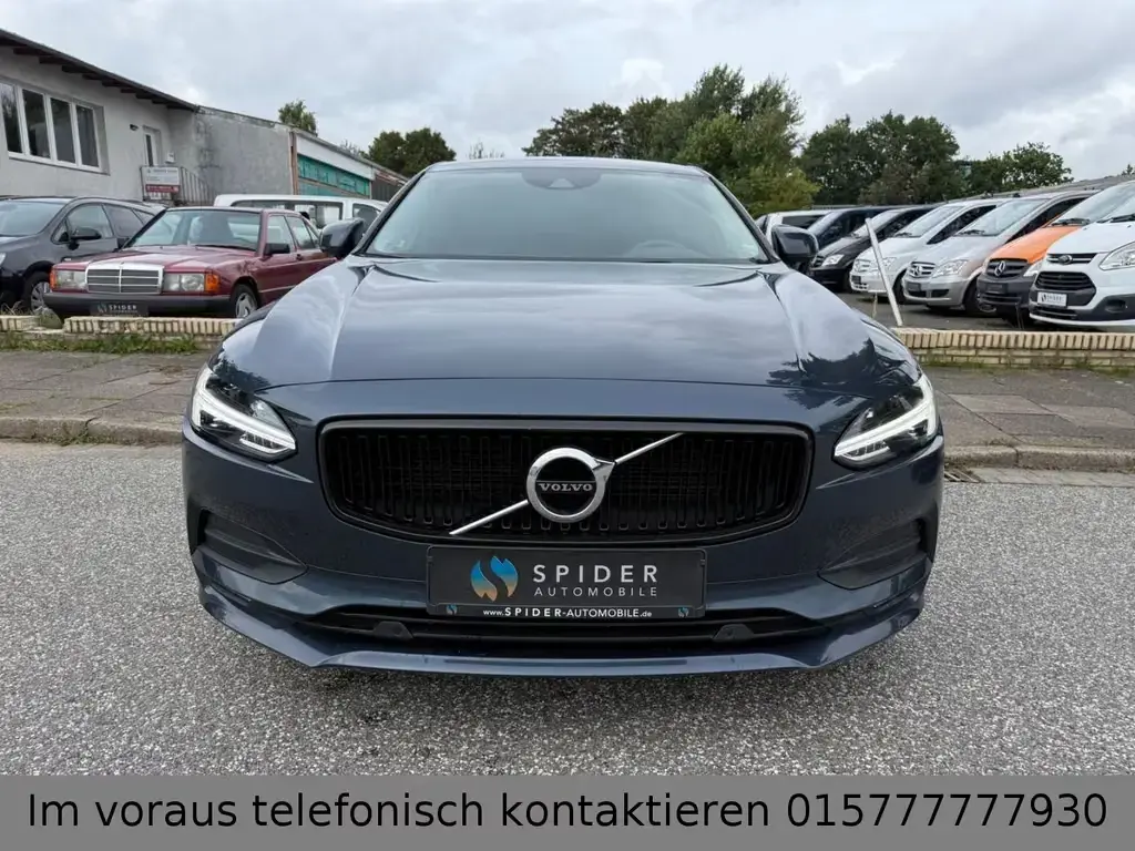 Main__Slider__Photo:Volvo S90 Lim. Momentum Automatik Getriebe gepflegte Z 05/2018-1