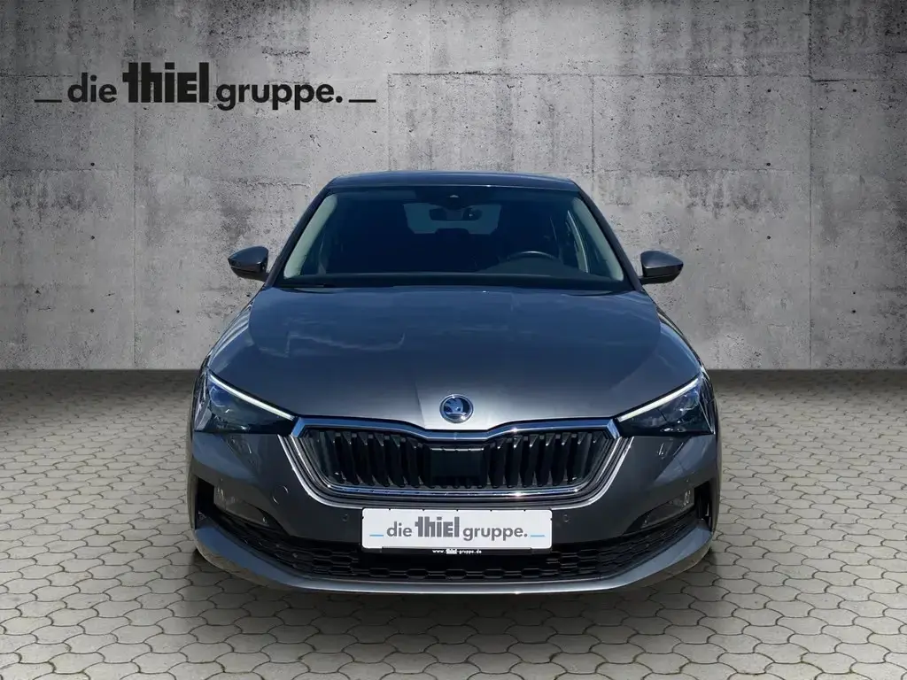 Main__Slider__Photo:Skoda Scala 1.0 TSI Ambition Tour DSG LED+Navi+PDC+SHZ 05/2022-1