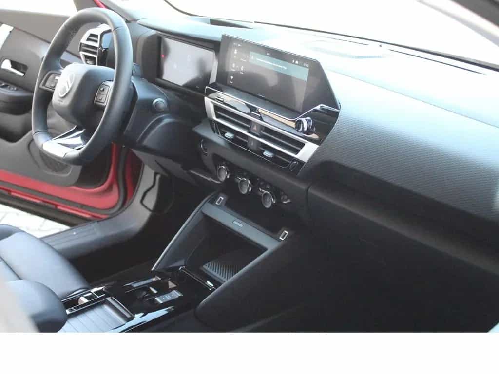 Citroën C4 Hybrid 145 Max 04/2026-photo-24