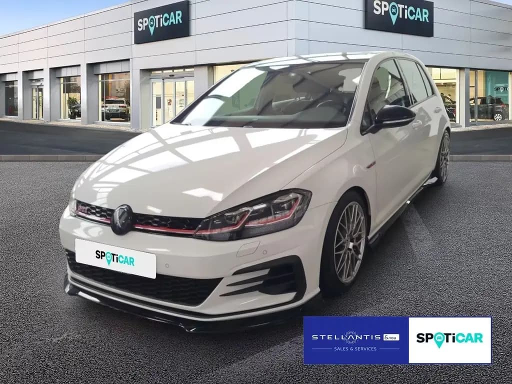 Main__Slider__Photo:Volkswagen Golf GTI Performanc e BMT/Start-Stopp 10/2019-0