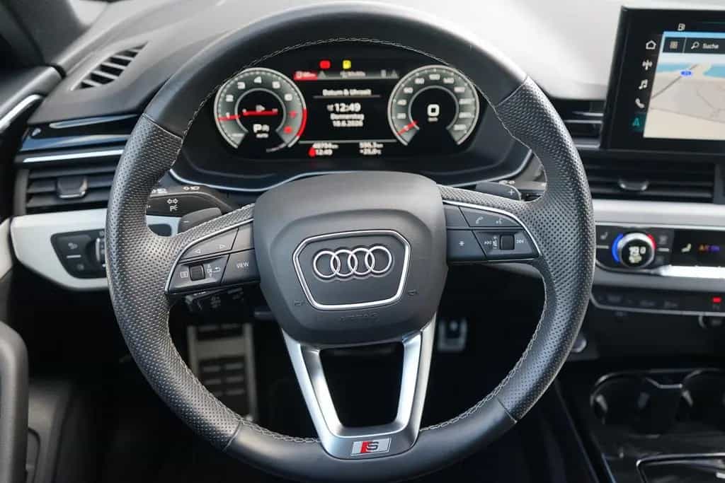 Audi A4 Avant 45 TFSI qu. 2xS line LED ACC AHK Navi 06/2023-photo-20