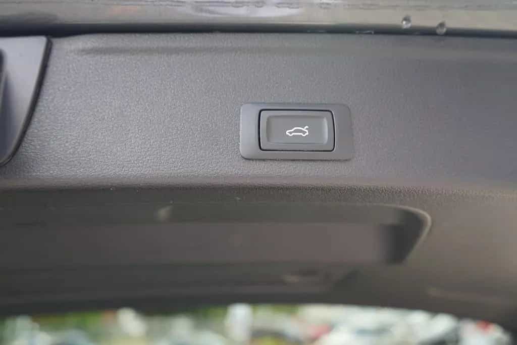 Audi A4 Avant 45 TFSI qu. 2xS line LED ACC AHK Navi 06/2023-photo-8