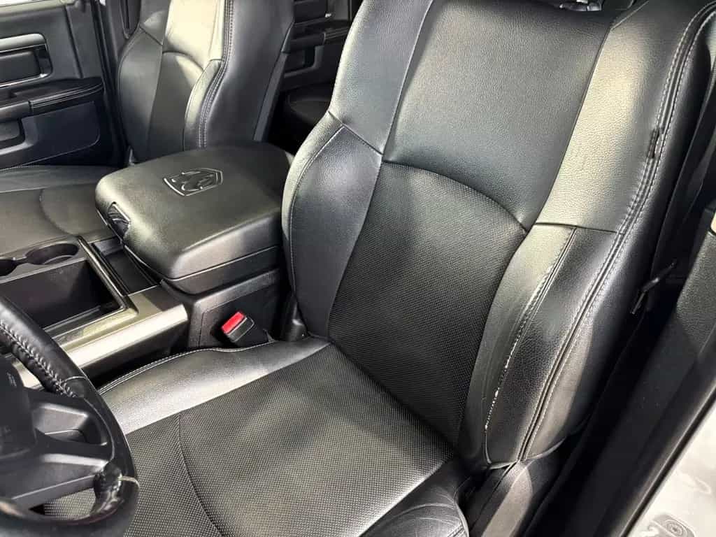 Dodge RAM 1500 5.7 Sport 4x4 / RAMBOX / SBL / AHK 01/2014-photo-25