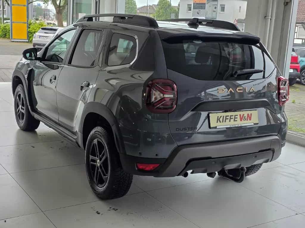 Dacia Duster II Extreme 150PS SHZ 360-Kamera AHK Navi 06/2023-photo-2