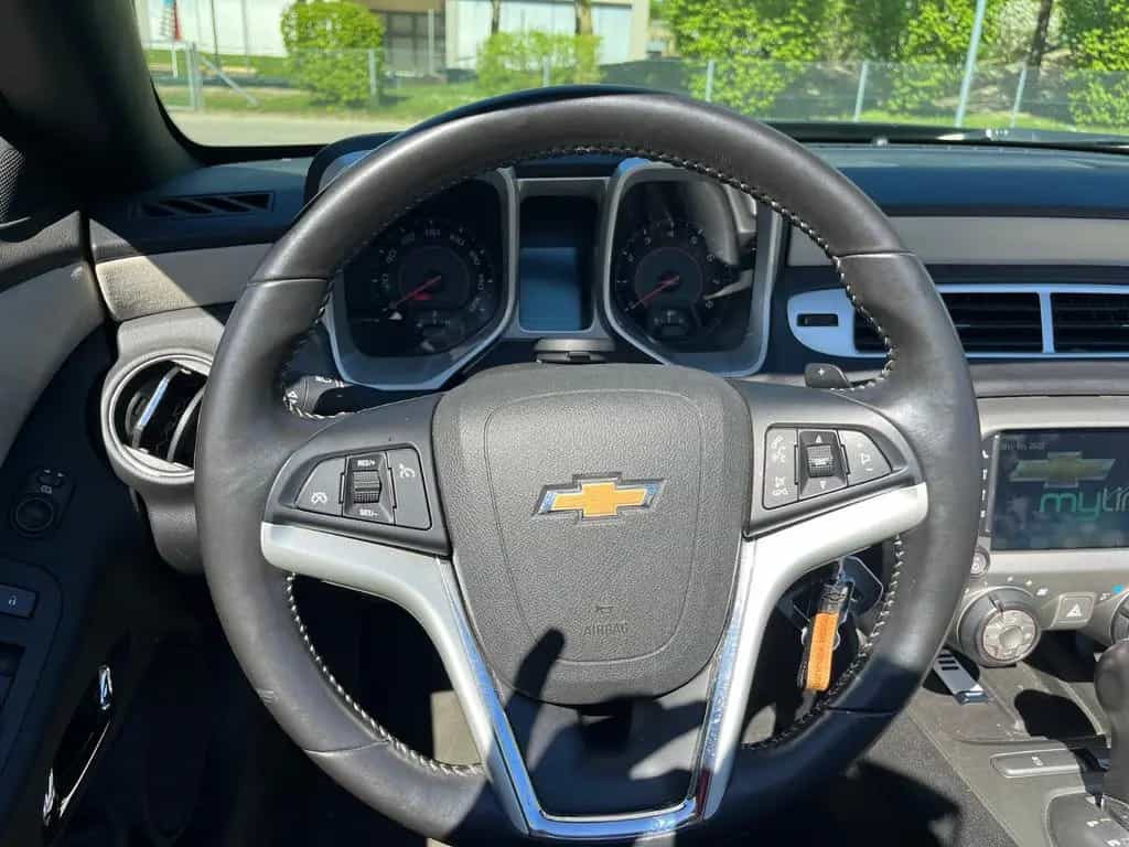 Chevrolet Camaro Cabrio 3.6 V6 Aut. | TÜV neu | sehr gepfl 07/2015-photo-14