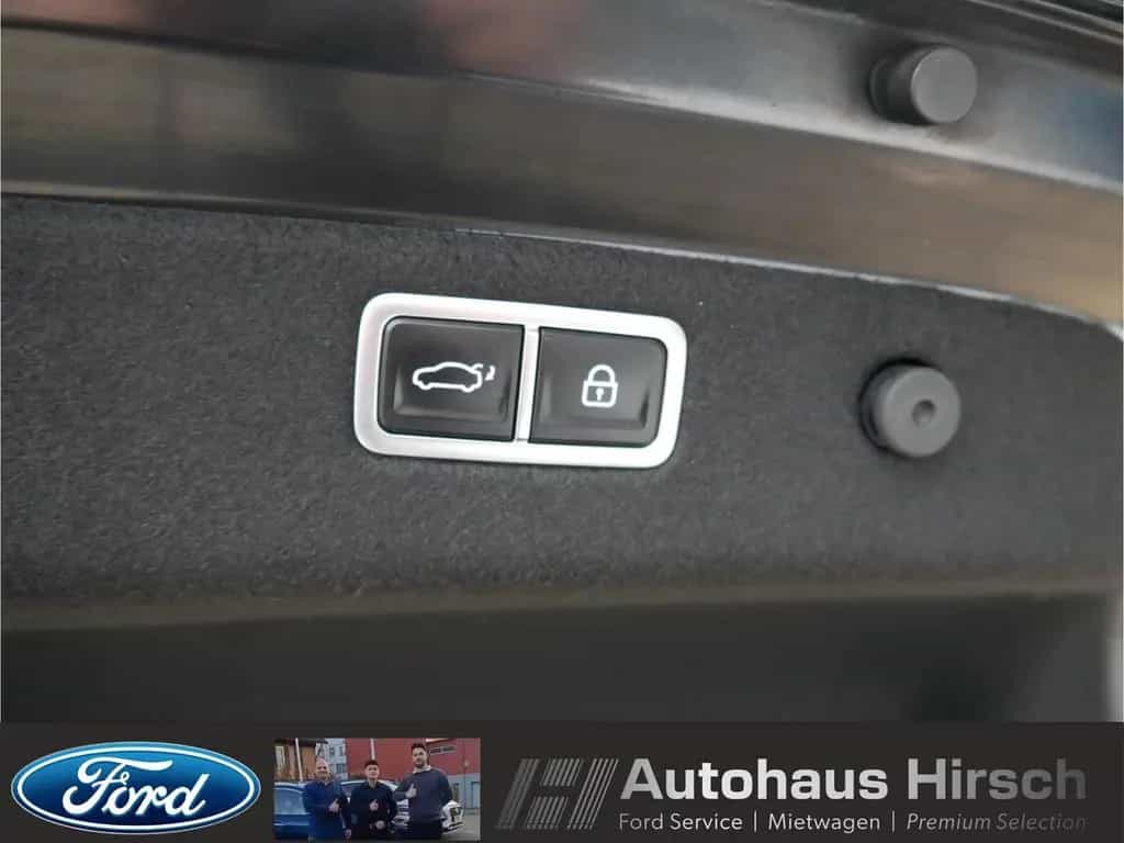 Genesis G70 Luxury 4WD 2.2CRDi AD Leder LED ACC Pano Car 06/2022-photo-34