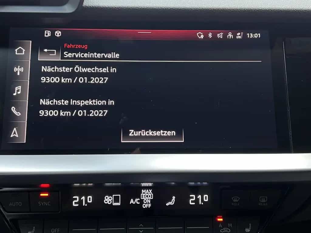 Audi A3 30 TFSI advanced S-Line CarPlay Navi PDC ACC 10/2023-photo-19