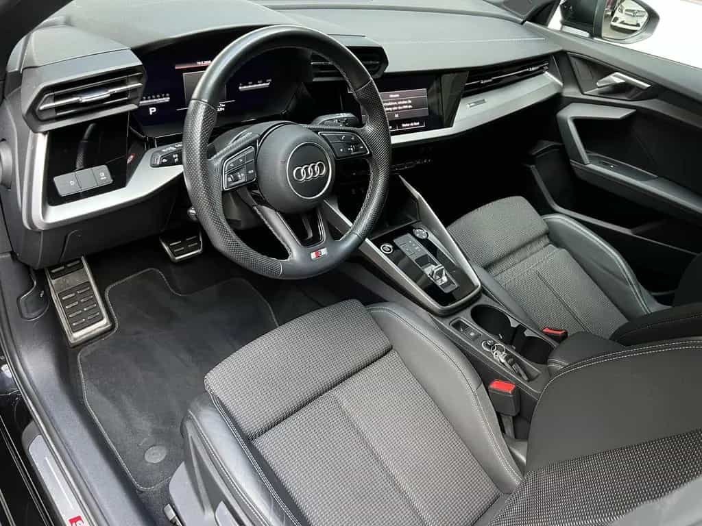 Audi A3 30 TFSI advanced S-Line CarPlay Navi PDC ACC 10/2023-photo-2
