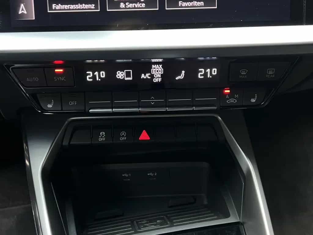 Audi A3 30 TFSI advanced S-Line CarPlay Navi PDC ACC 10/2023-photo-23