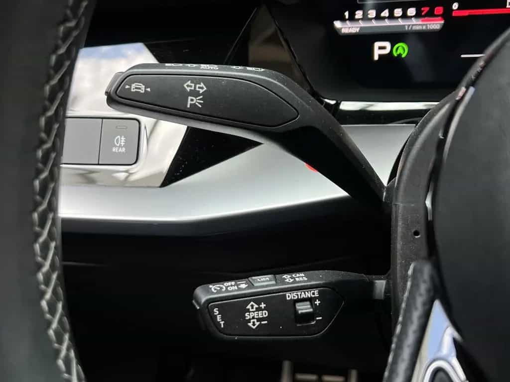 Audi A3 30 TFSI advanced S-Line CarPlay Navi PDC ACC 10/2023-photo-35