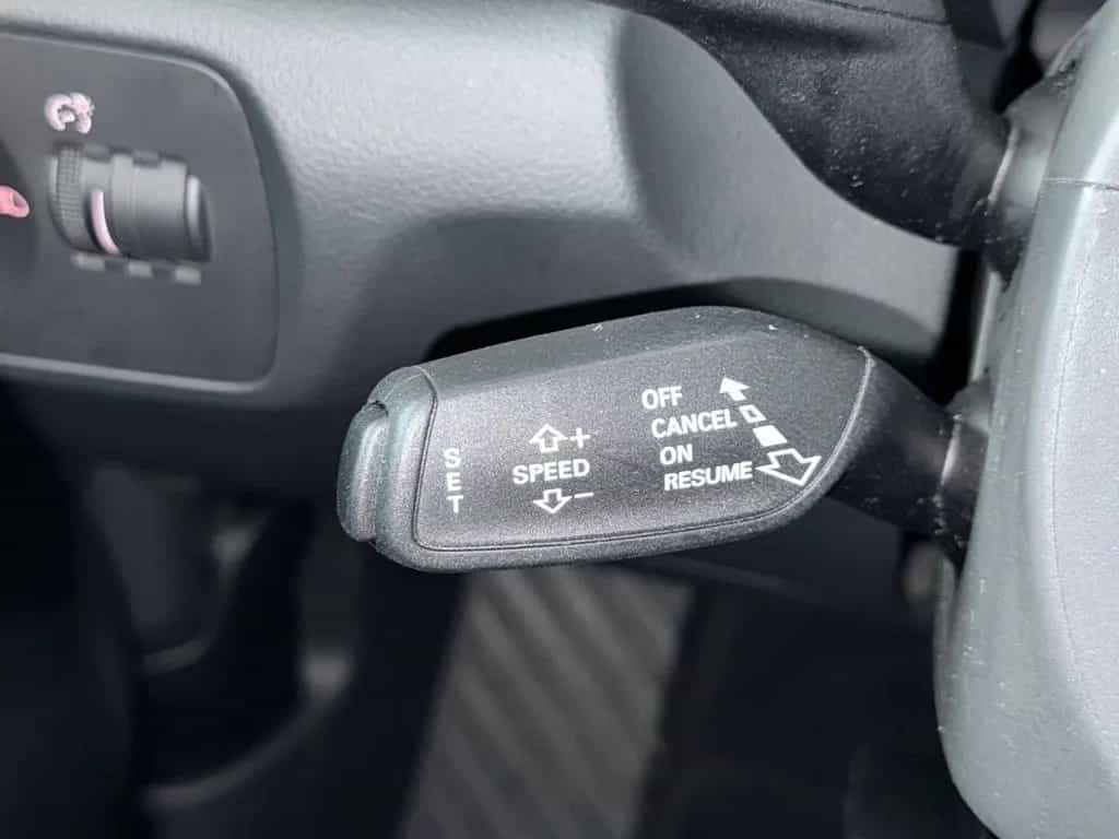 Audi Q3 design 1.4TFSI DSG *LED*MfL*PDC 10/2017-photo-24