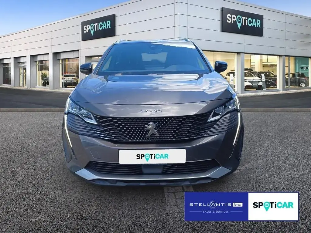 Main__Slider__Photo:Peugeot 3008 GT 1.2 130 EAT8 AHK AGR SchDach SHZ Navi 03/2023-1