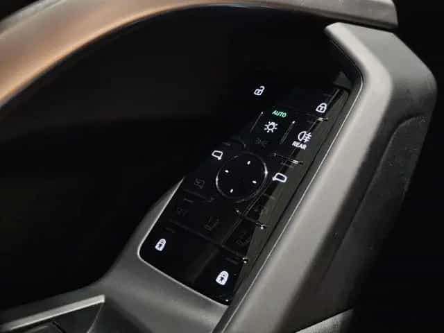 Audi Q5 TFSI Q.Led Leder Virtual Kamera AHK 19 Zoll 11/2025-photo-22