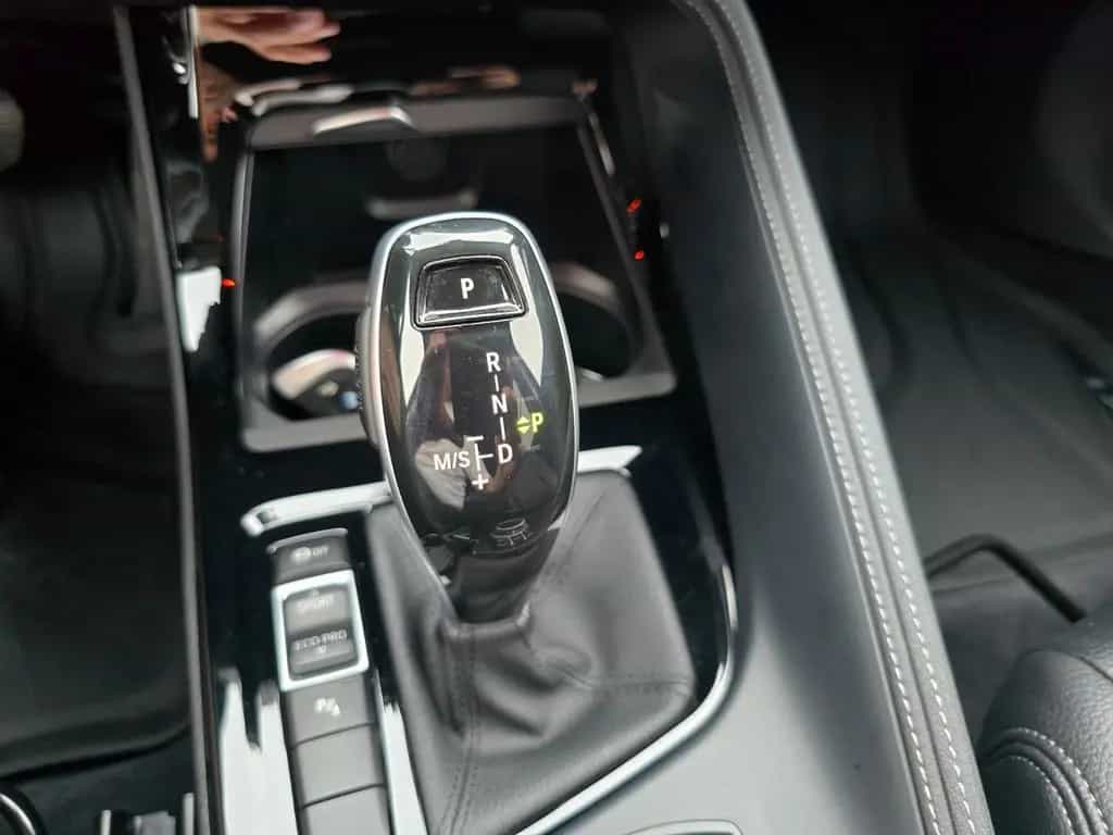 BMW X1 sDrive 20 i xLine LED Leder Alu AHK 07/2020-photo-44