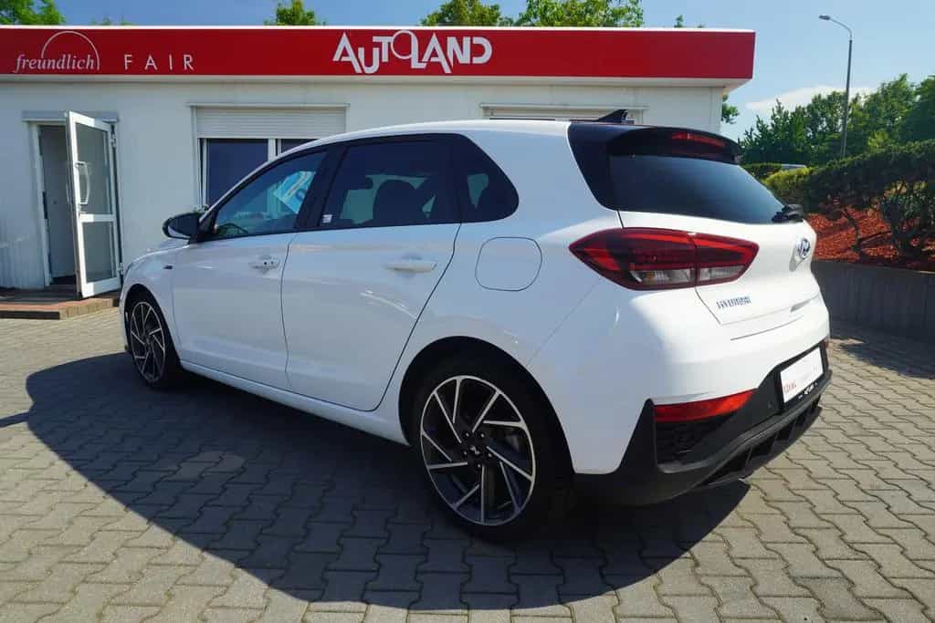 Hyundai i30 1.5 N Line Mild-Hybrid LED Navi Tempomat DAB 05/2022-photo-3