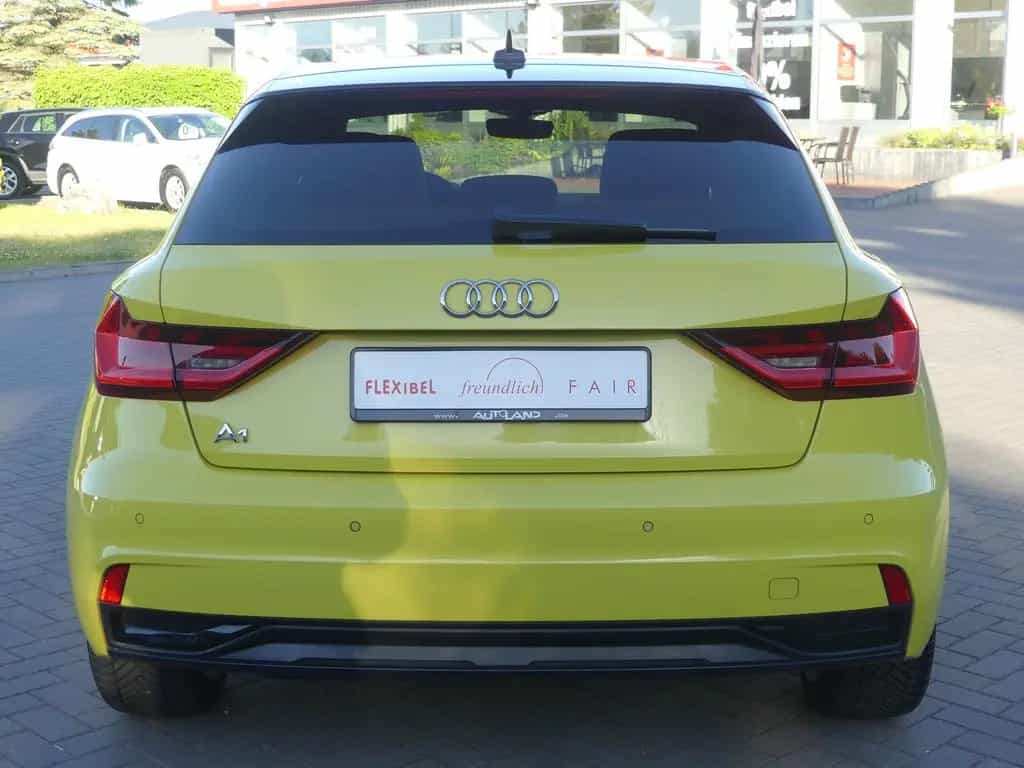 Audi A1 Sportback 30 1.0 TFSI advanced LED ACC Navi 09/2019-photo-3