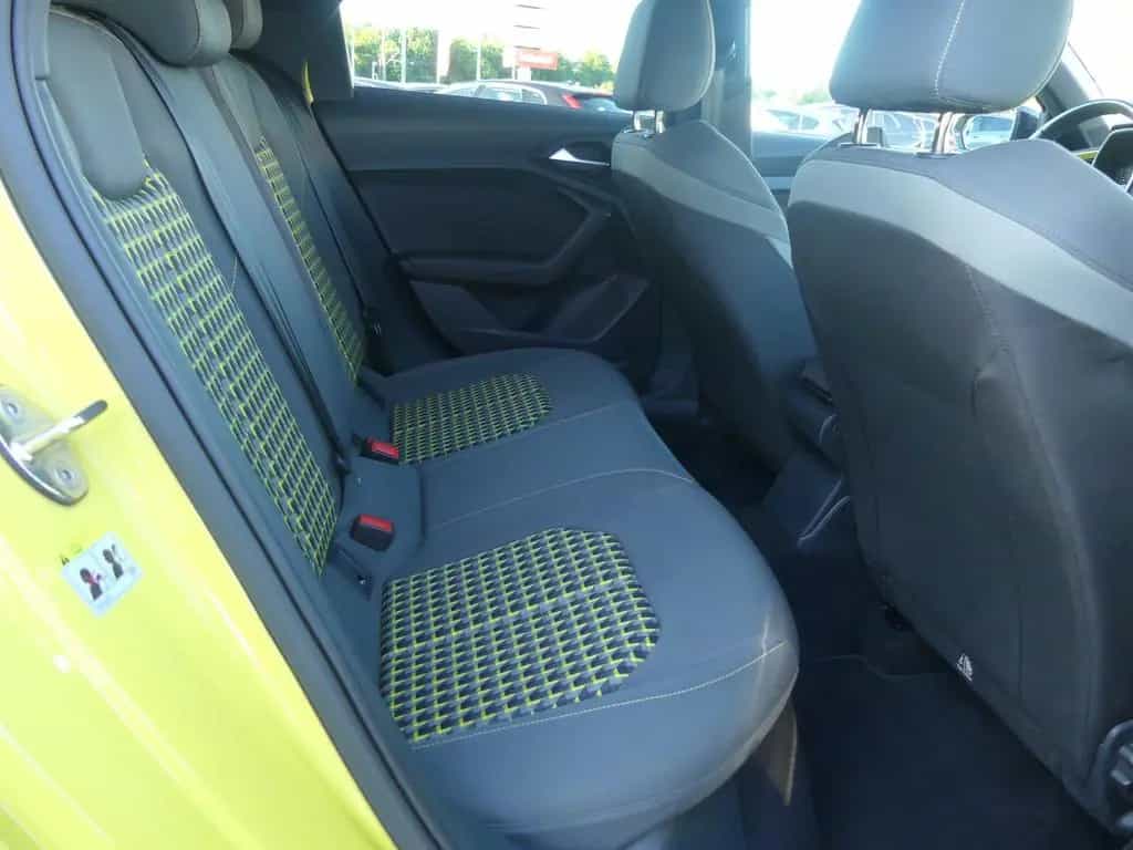 Audi A1 Sportback 30 1.0 TFSI advanced LED ACC Navi 09/2019-photo-30