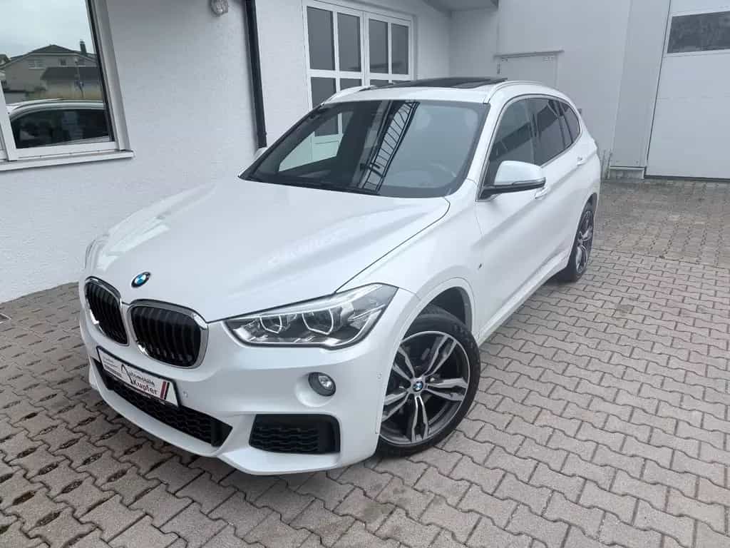 BMW X1 xDrive20i M Sport Aut M19" PANO KAMERA eSitze 09/2017-photo-0