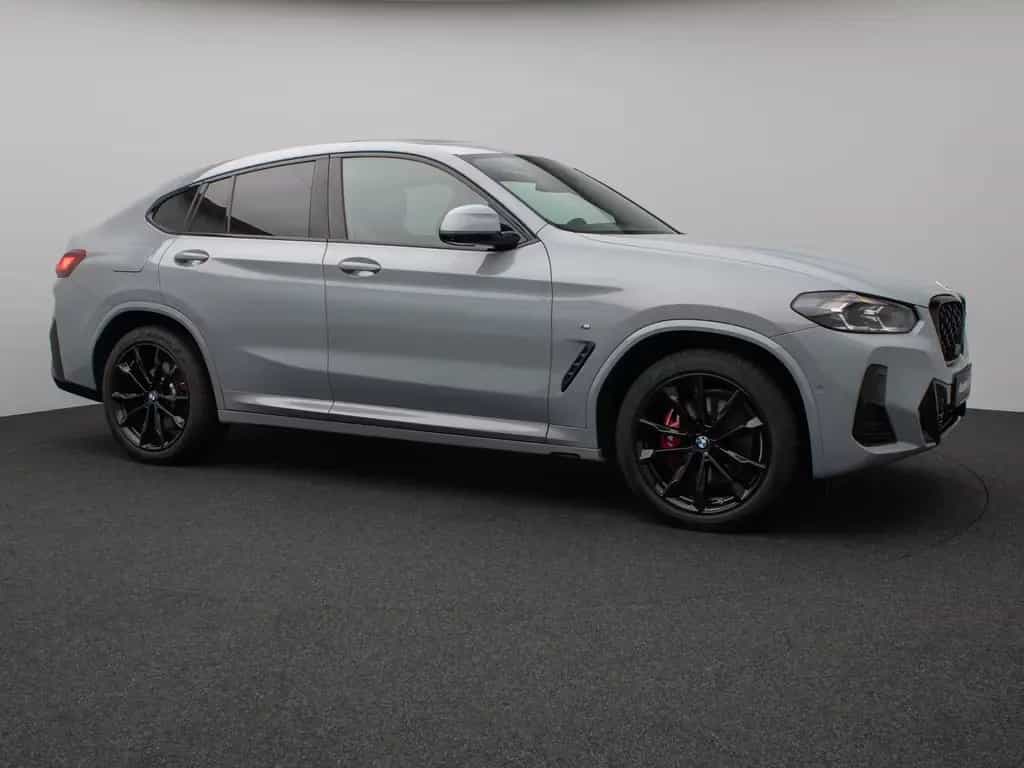 BMW X4 xD30i M Sport Panorama 360°DAB H/K AHK Komfor 01/2023-photo-3