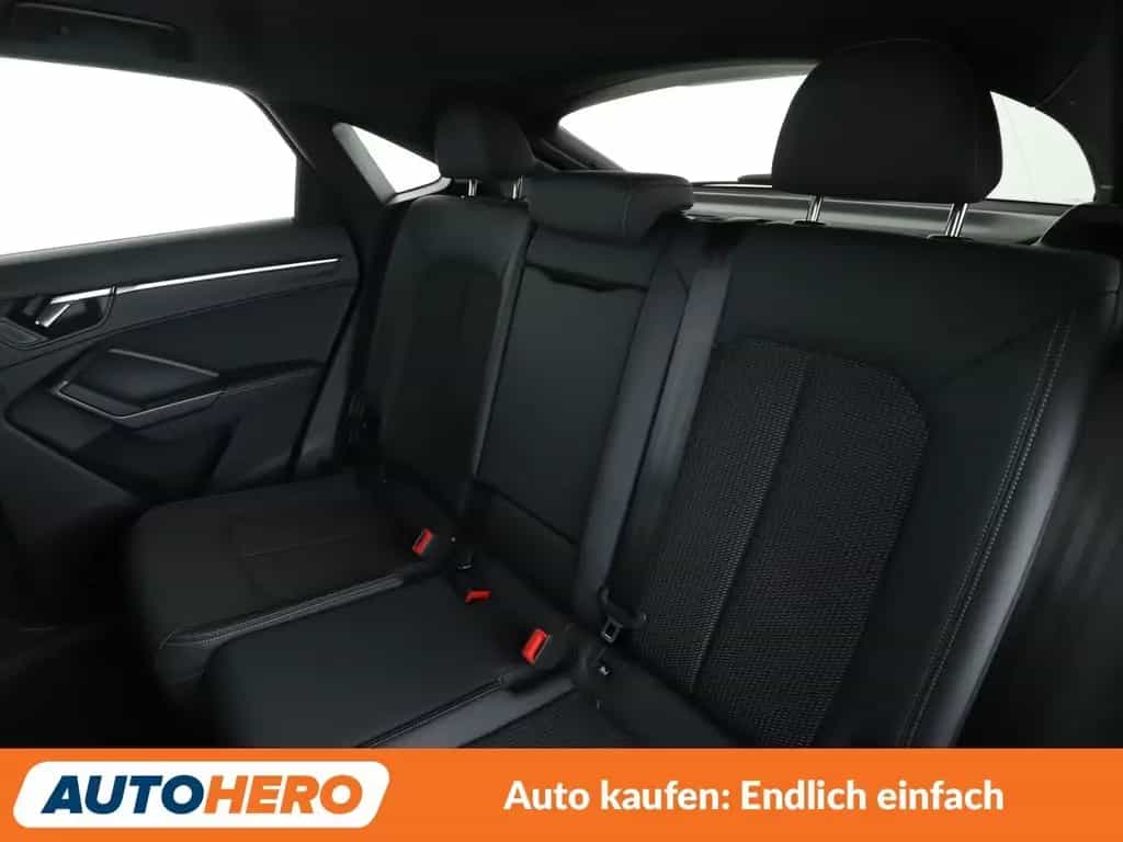 Audi Q3 Sportback 40 TFSI quattro S line Aut.*NAVI* 09/2021-photo-13