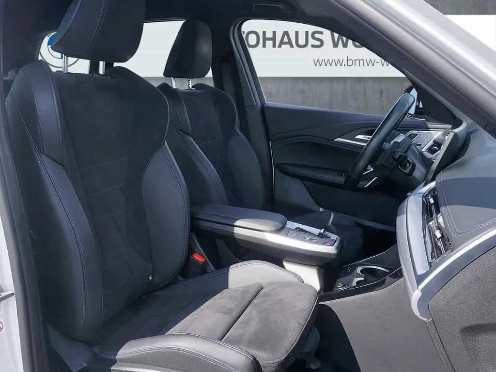 BMW X1 sDrive20i M Sportpaket Head-Up HK HiFi DAB 12/2023-photo-8