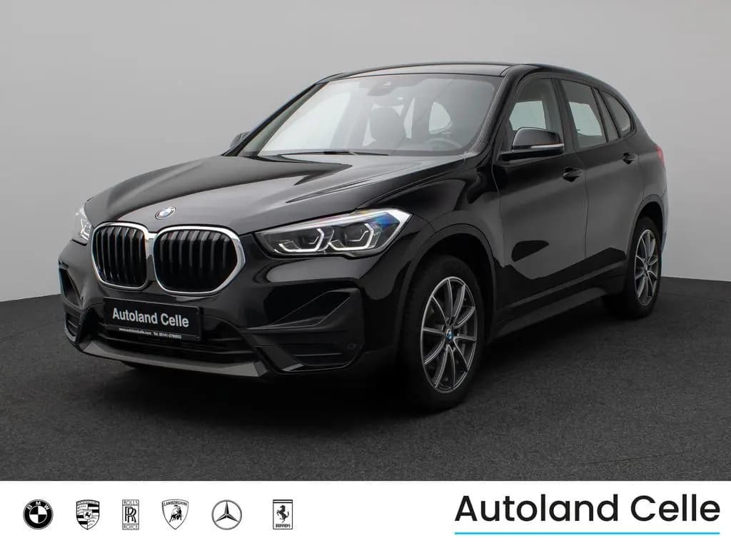 Main__Slider__Photo:BMW X1 sD18i Parkassistent DAB Sportsitz LED 18Zoll 02/2022-0