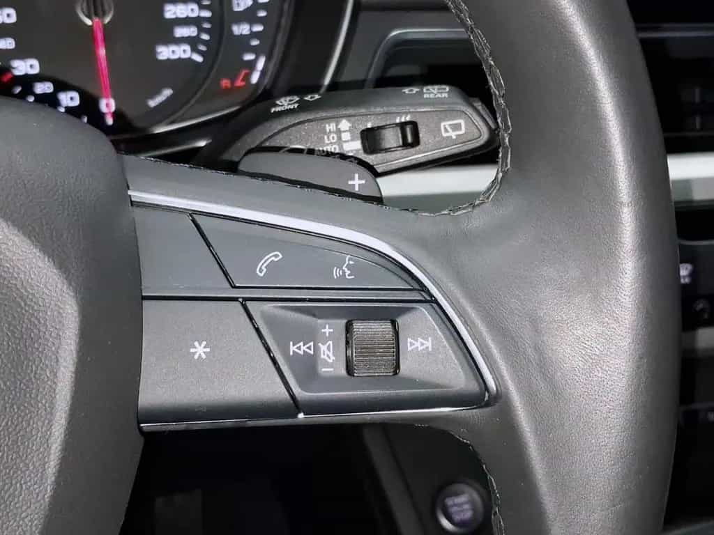 Audi A4 Av 40 TFSI quattro,1.Hand,Navi,LED,ACC,S-Heft 11/2021-photo-14