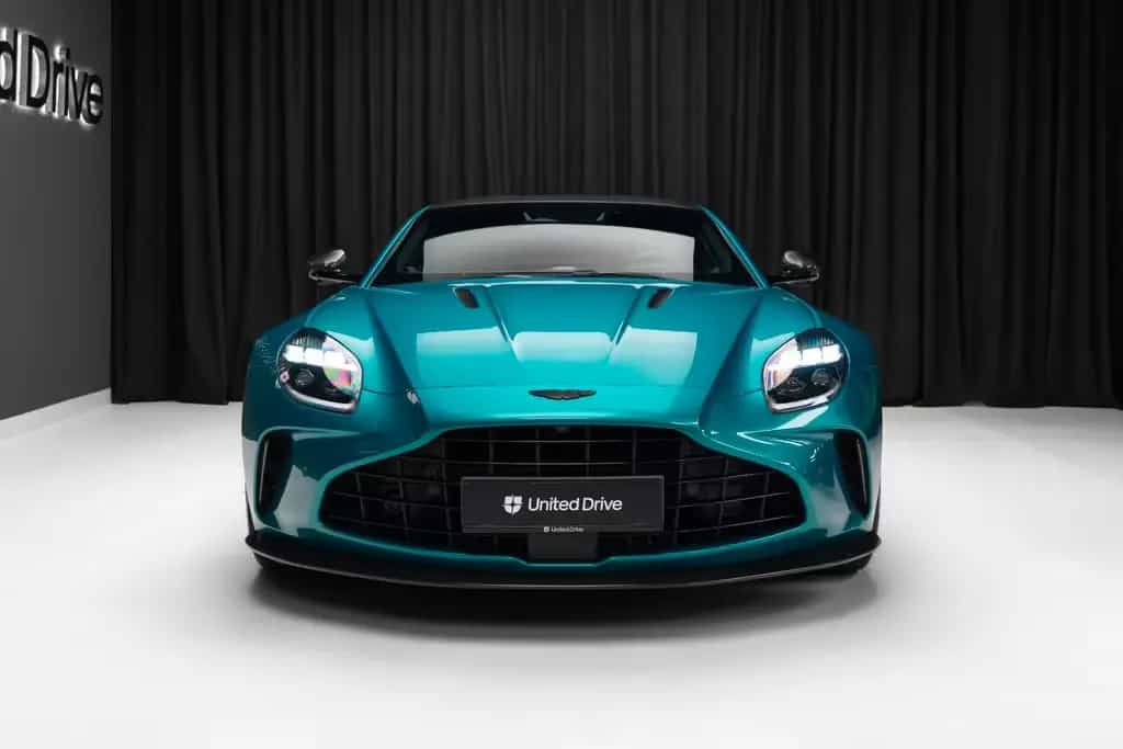 Aston Martin V8 Vantage 07/2024-photo-1