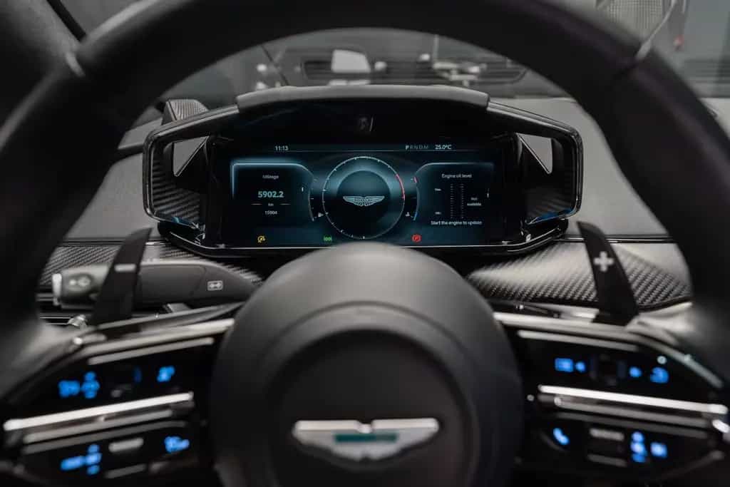 Aston Martin V8 Vantage 07/2024-photo-18
