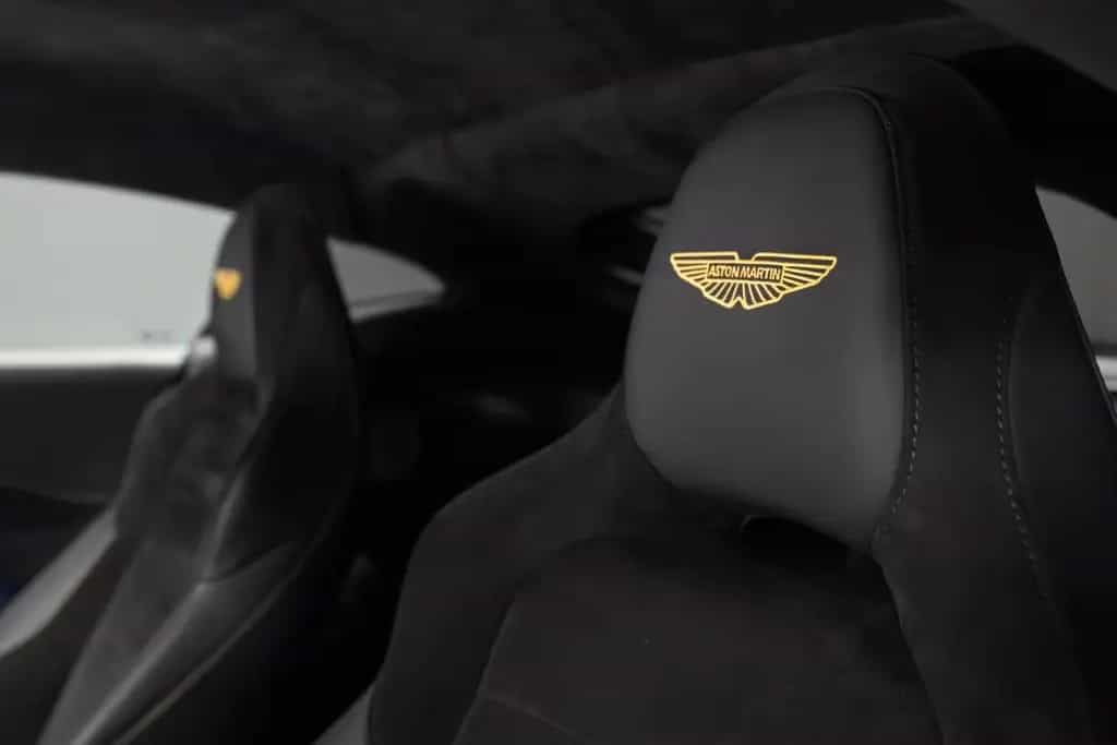 Aston Martin V8 Vantage 07/2024-photo-29