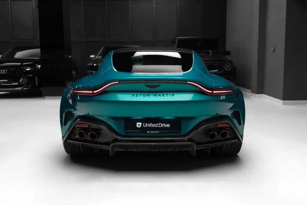 Aston Martin V8 Vantage 07/2024-photo-35