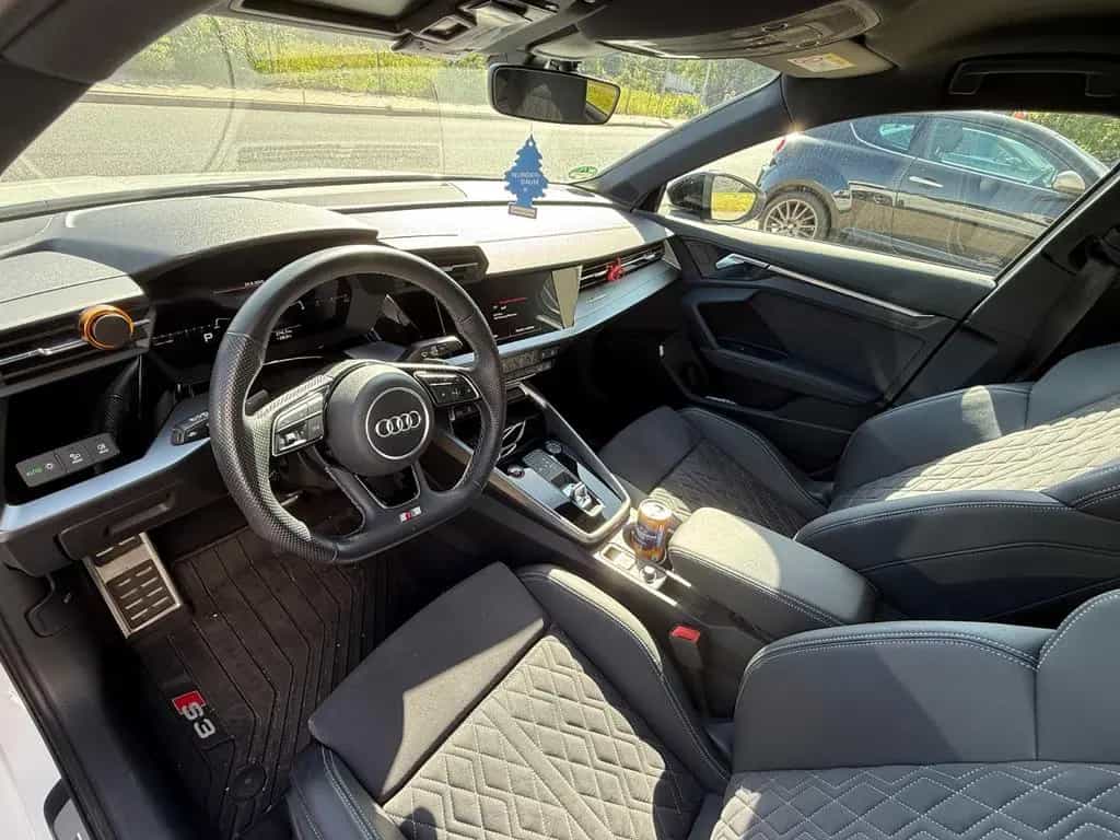 Audi S3 TFSI S tronic quattro - 09/2022-photo-7