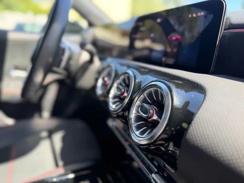 Mercedes-Benz A 200 AMG/Pano/360°Kamera/Memory/Head-Up/Spur/ 05/2023-photo-23