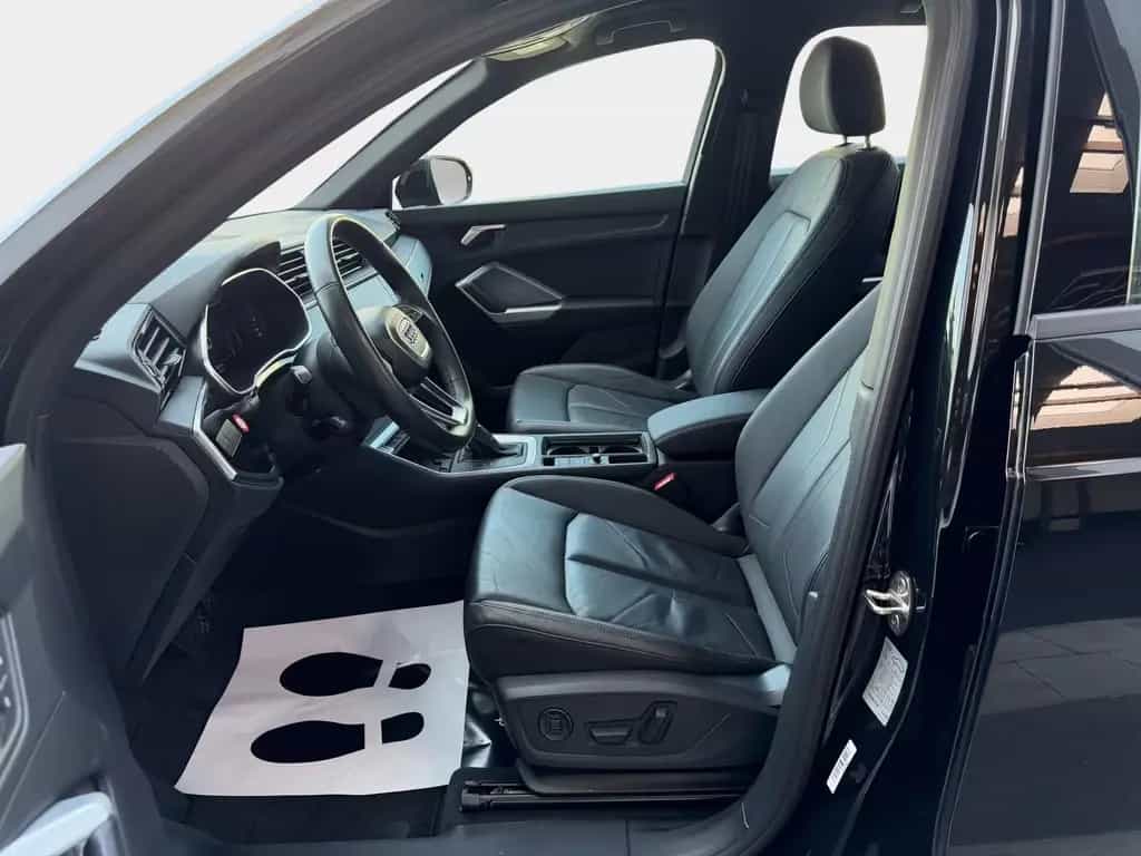 Audi Q3 35 1.5 TFSI S LINE Leder Kamera elektr. AH... 12/2023-photo-11