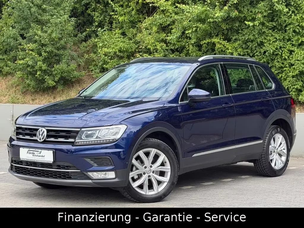 Main__Slider__Photo:Volkswagen Tiguan 2.0 TDI DSG Highline 4Motion/1HAND/AHK/AC 11/2016-0