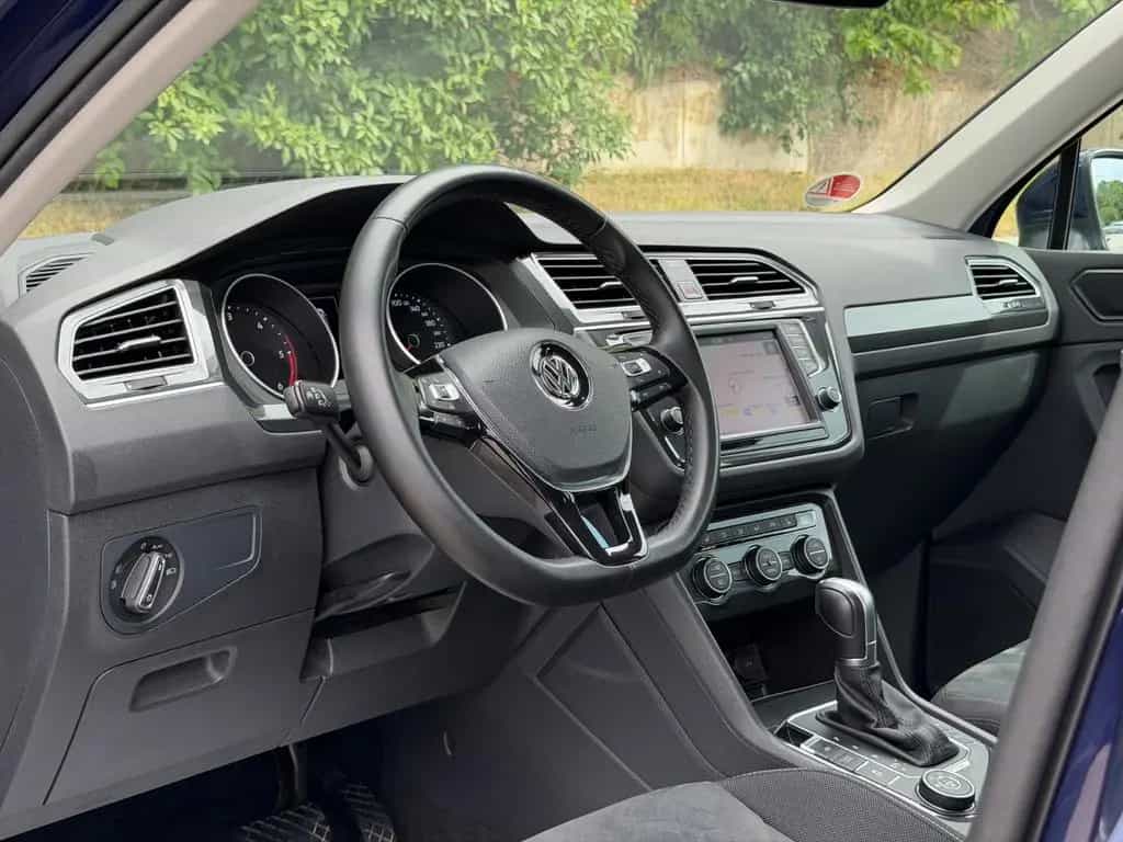 Volkswagen Tiguan 2.0 TDI DSG Highline 4Motion/1HAND/AHK/AC 11/2016-photo-31