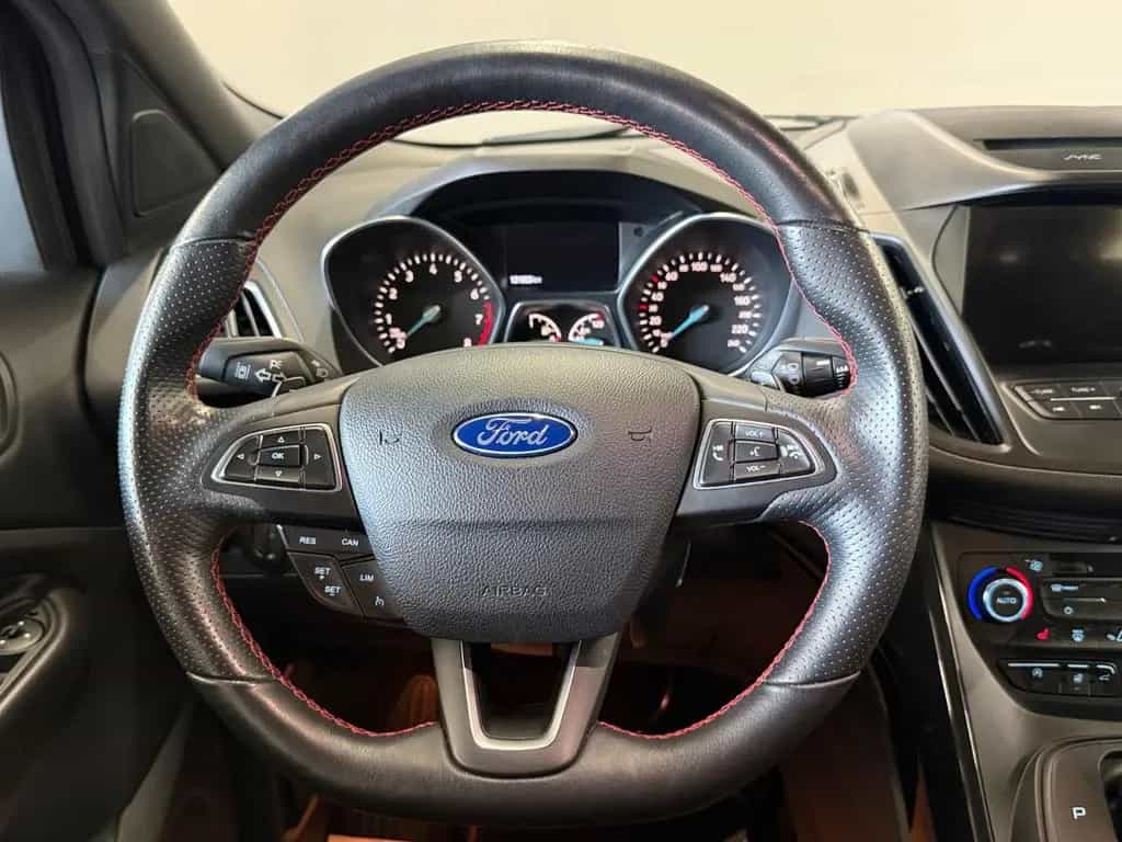 Ford Kuga ST-Line*PANORAMA-DACH*AUTOMATIK*AHK*SHZ 04/2019-photo-25