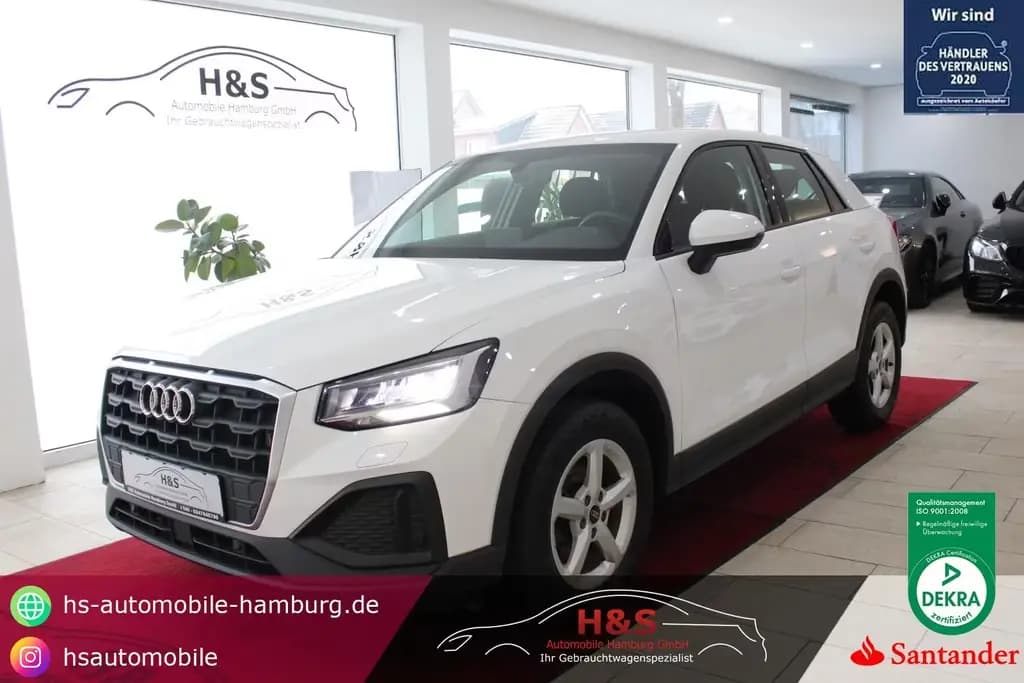 Main__Slider__Photo:Audi Q2 35 TFSI NAVI CARPLAY 12/2022-0