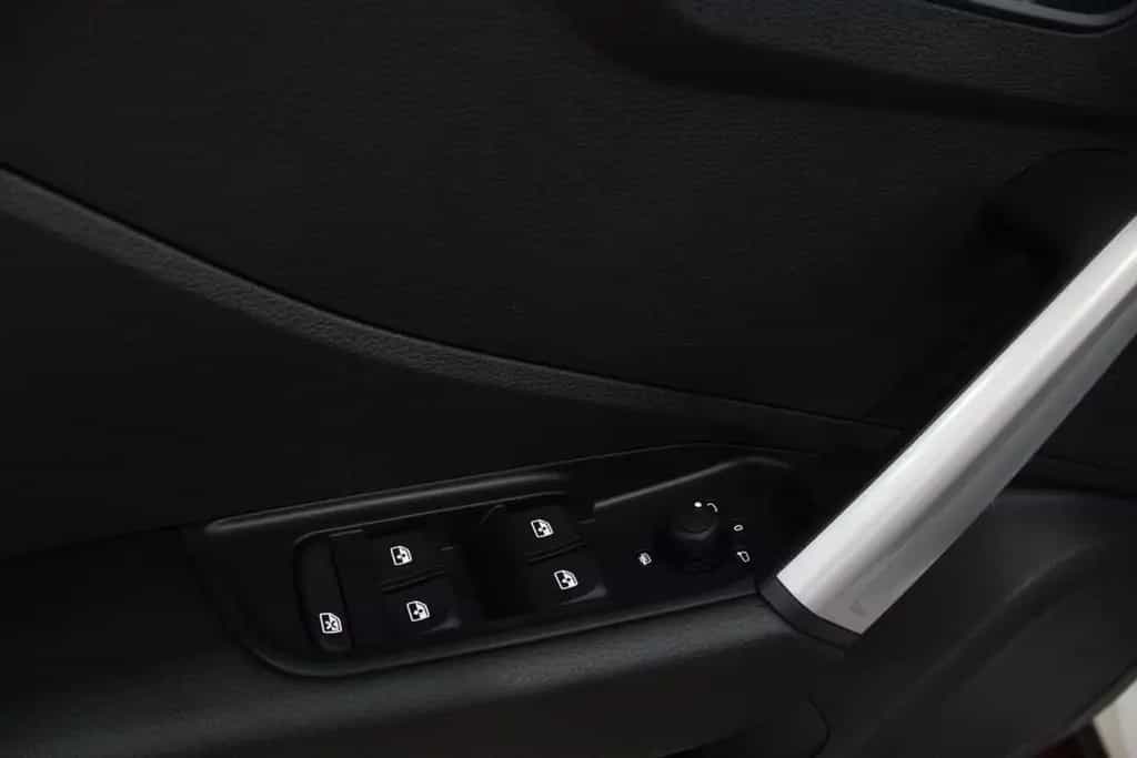 Audi Q2 35 TFSI NAVI CARPLAY 12/2022-photo-10