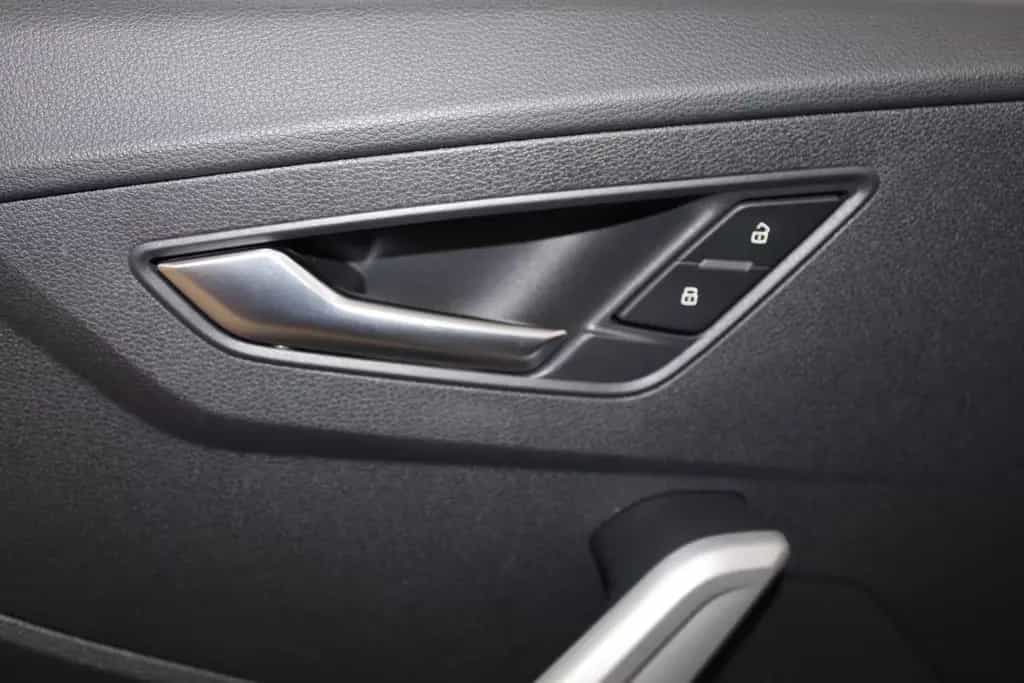 Audi Q2 35 TFSI NAVI CARPLAY 12/2022-photo-11
