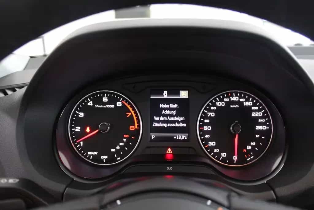 Audi Q2 35 TFSI NAVI CARPLAY 12/2022-photo-18