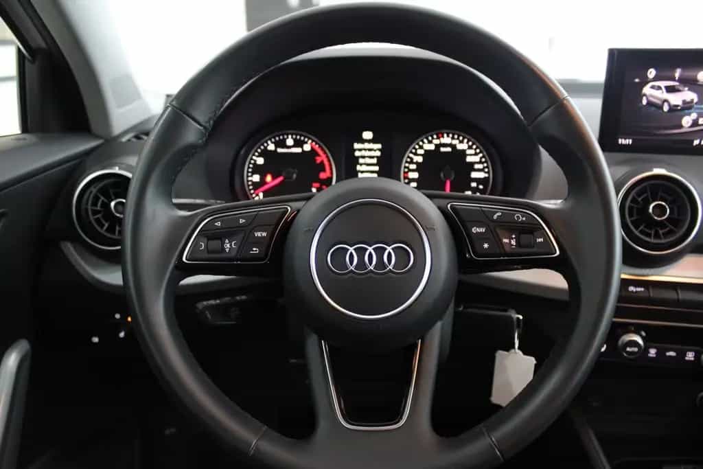 Audi Q2 35 TFSI NAVI CARPLAY 12/2022-photo-19