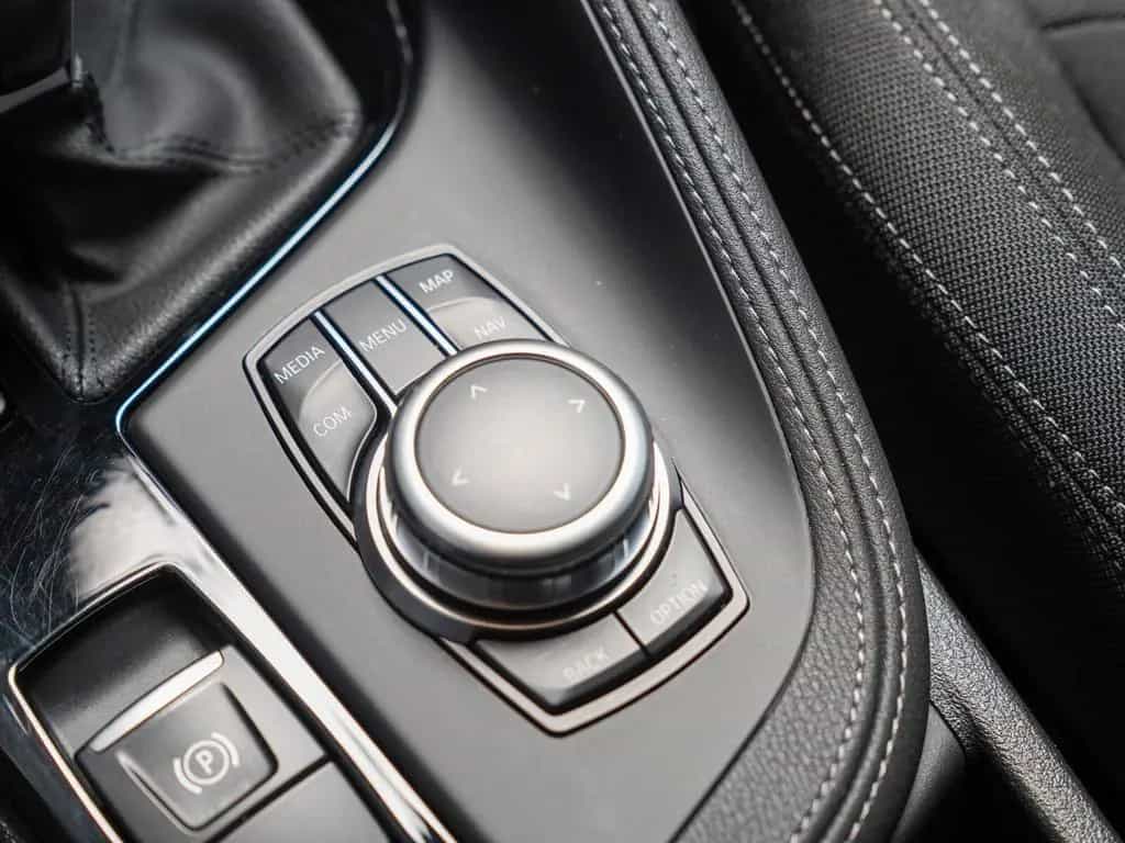 BMW X2 20d xDrive Shadow-Line Harman Kardon AHK HUD 02/2022-photo-25