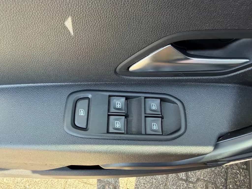Dacia Duster II COMFORT-NAVI-RFK-TEMPO-AHK-START STOP 08/2019-photo-14
