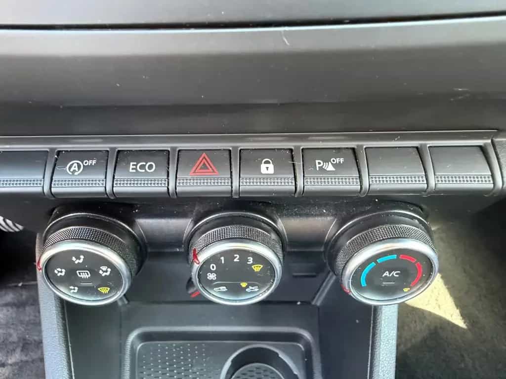 Dacia Duster II COMFORT-NAVI-RFK-TEMPO-AHK-START STOP 08/2019-photo-19