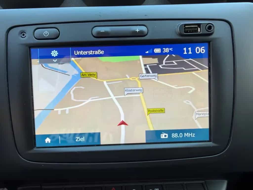 Dacia Duster II COMFORT-NAVI-RFK-TEMPO-AHK-START STOP 08/2019-photo-24